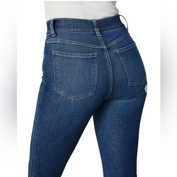 SPANX EveryWear Pull-On Flare Jeans – Size Medium – Authentic Blue - Picture 5 of 8